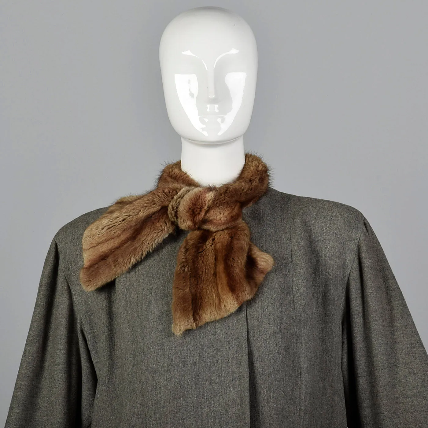 1940s Gray Wool Swing Coat with Beaver Fur Trim
