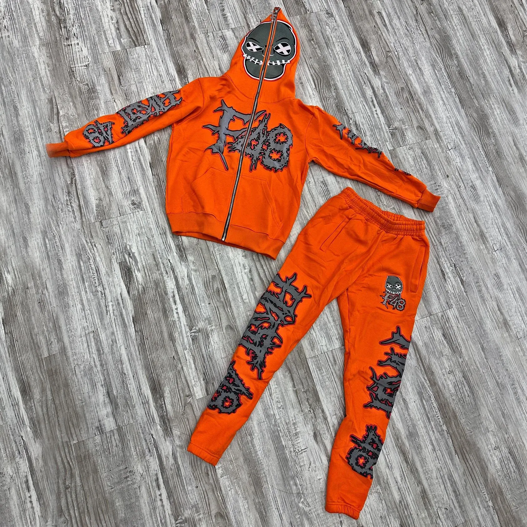 Fashionable and personalized retro skull full zip hoodie set