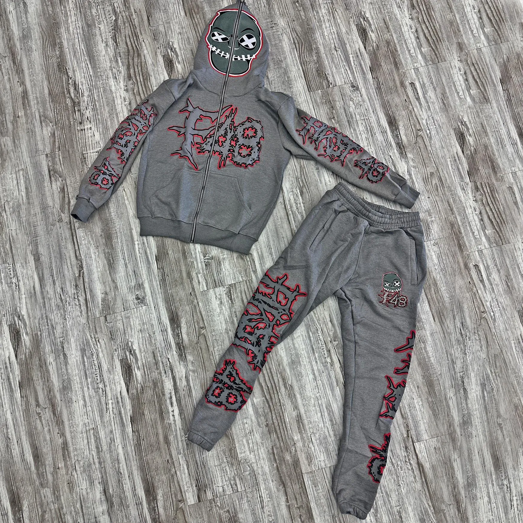 Fashionable and personalized retro skull full zip hoodie set