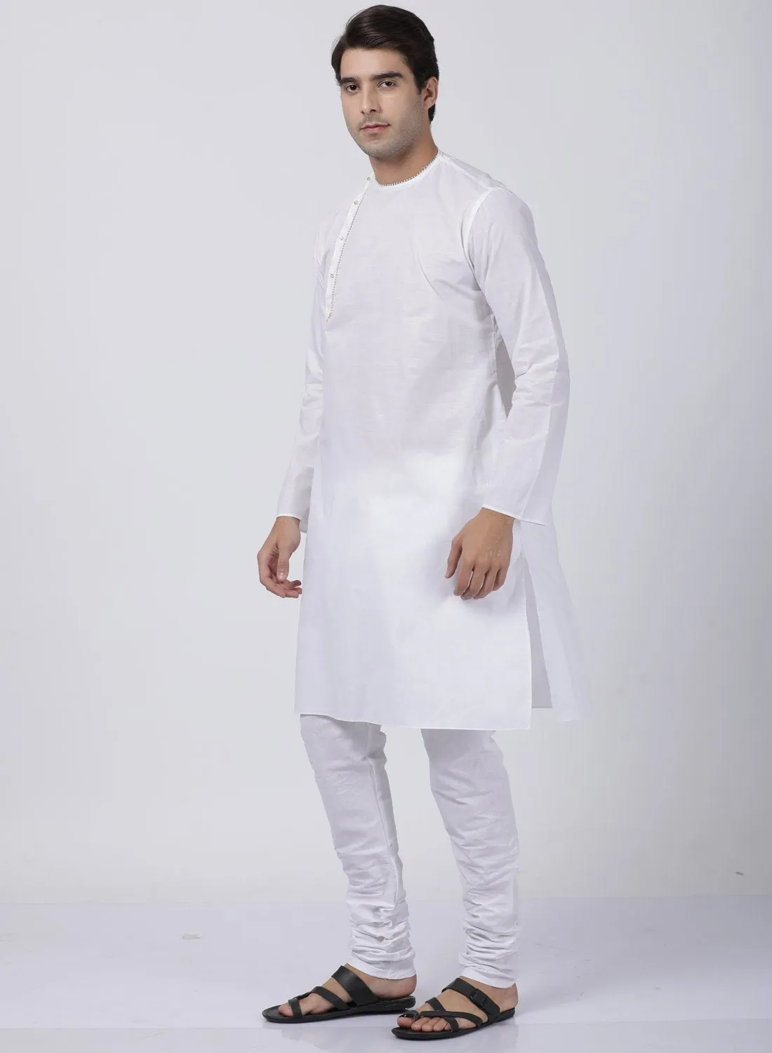 Jashvi Men's White Cotton Blend Kurta and Pyjama Set