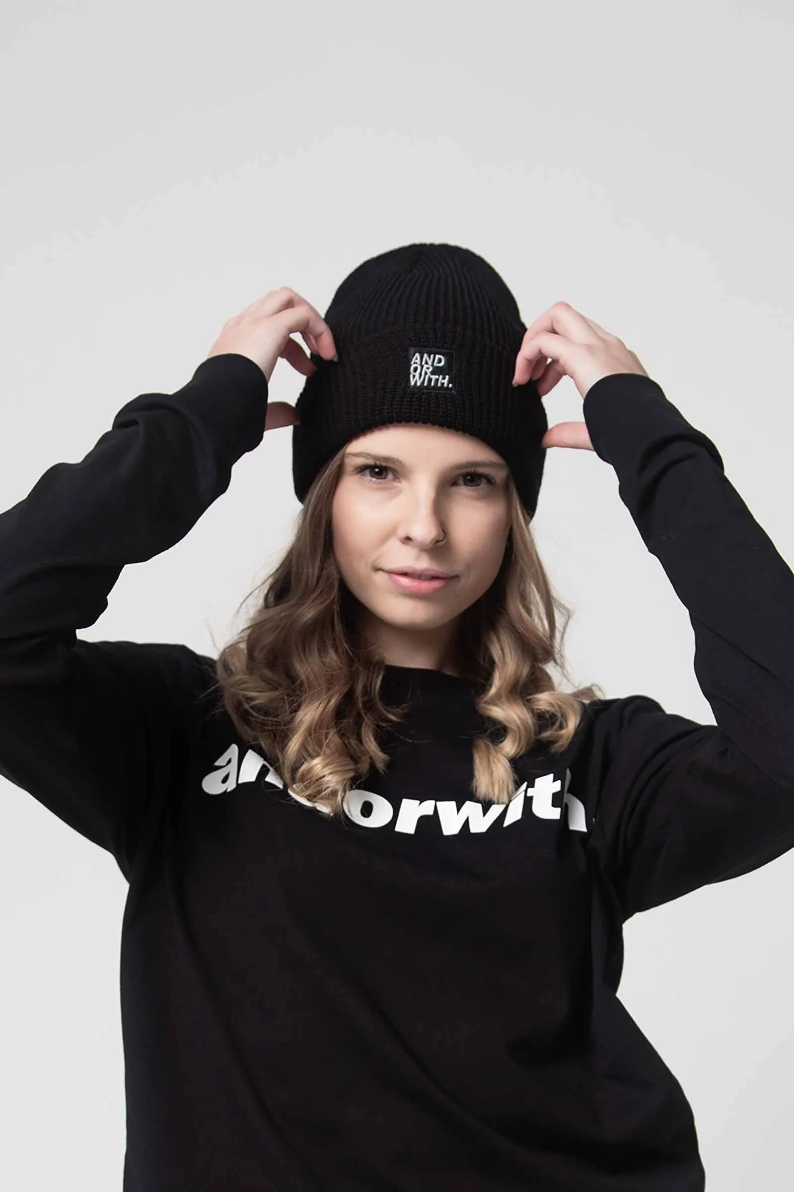 Logo Beanie Black
