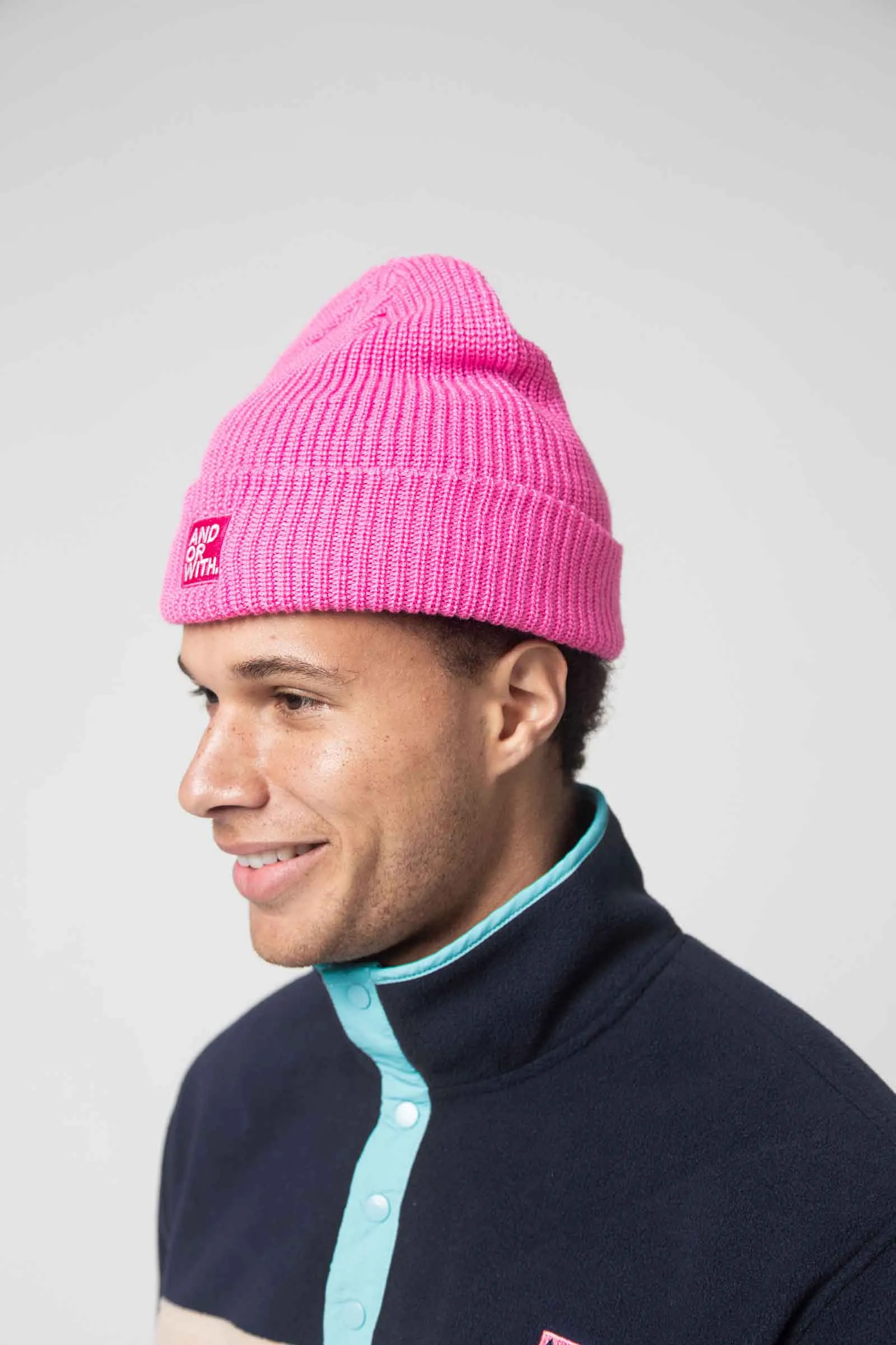 Logo Beanie Pink