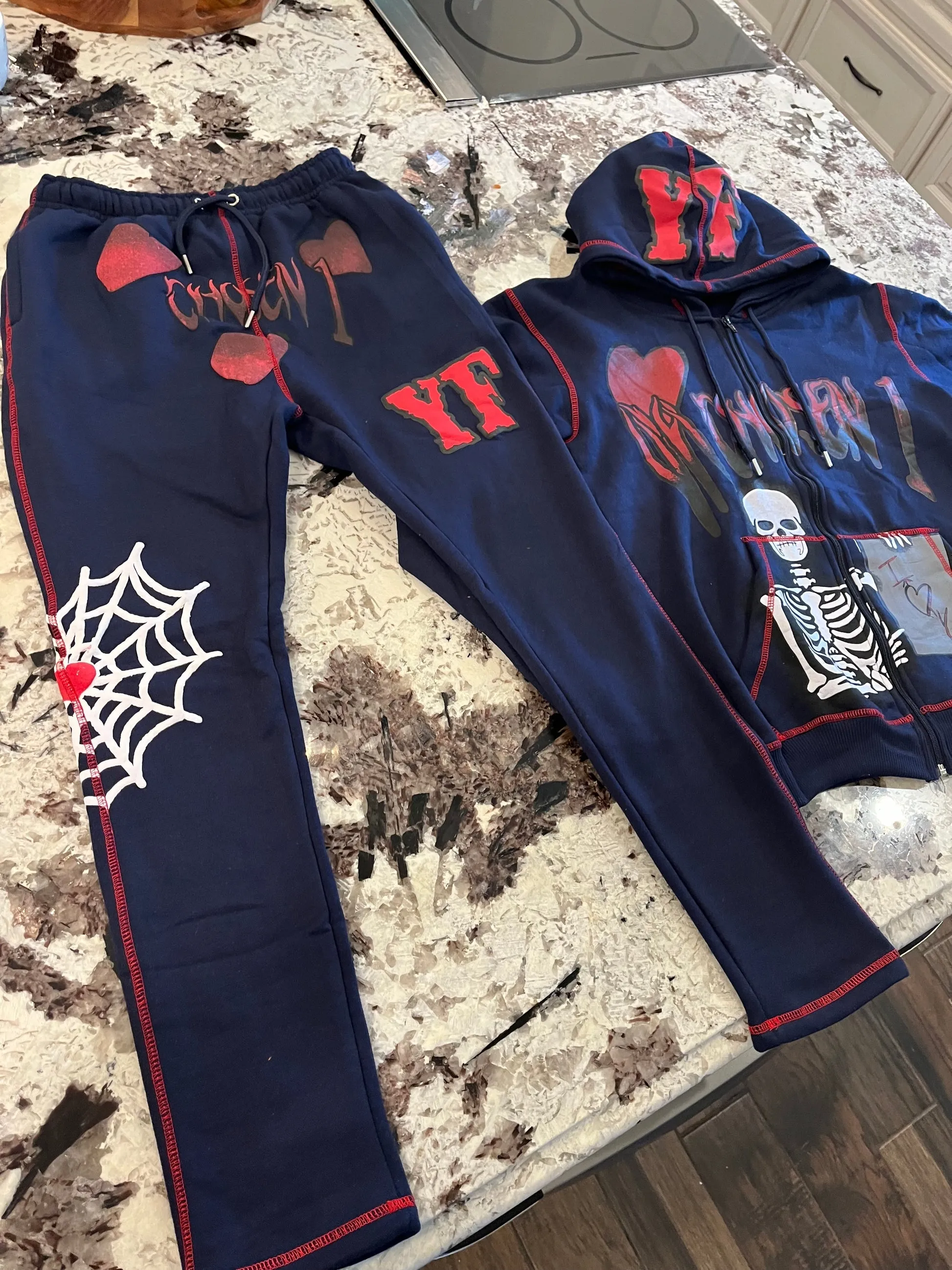 Personalized street style skull zipper hoodie set
