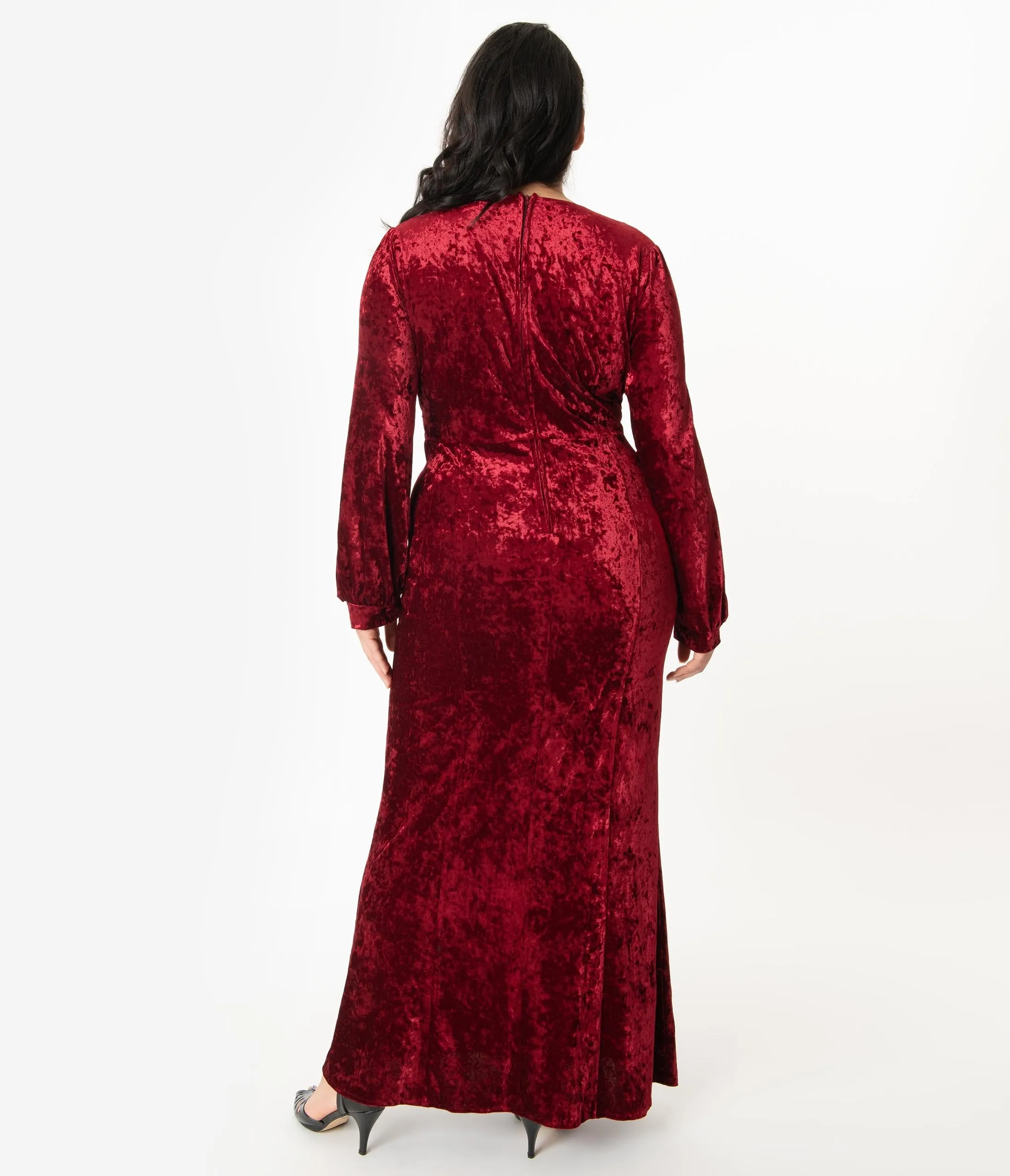 Plus Size 1970s Style Crushed Burgundy Velvet Miley Gown